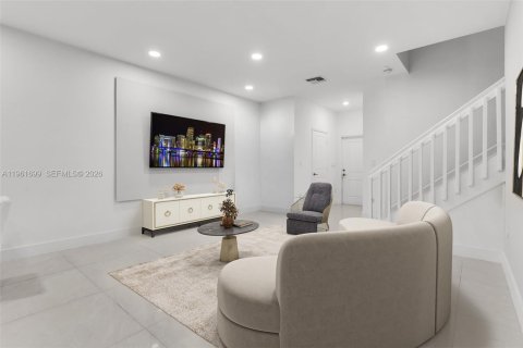 Купить виллу или дом в Хомстед, Флорида 3 спальни, 140.65м2, № 2025791 - фото 4