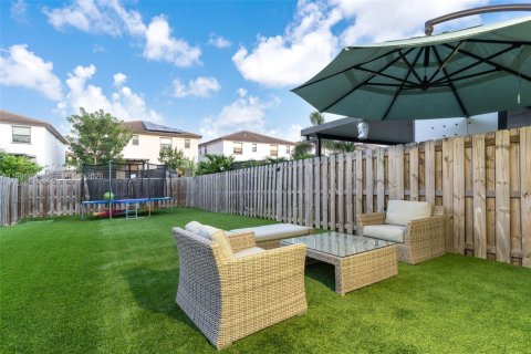 Купить виллу или дом в Хомстед, Флорида 3 спальни, 140.65м2, № 2025791 - фото 21