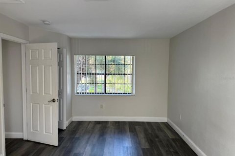 Condo in Orlando, Florida, 1 bedroom  № 1903158 - photo 11