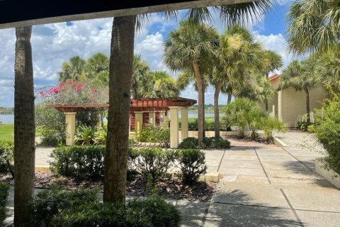 Condo in Orlando, Florida, 1 bedroom  № 1903158 - photo 18