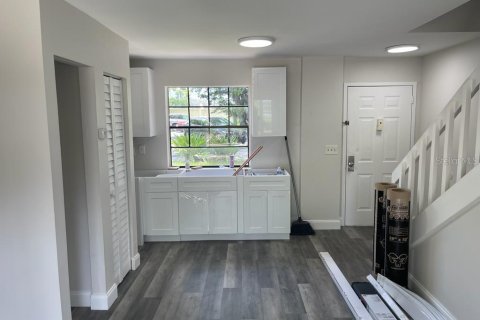 Condo in Orlando, Florida, 1 bedroom  № 1903158 - photo 7