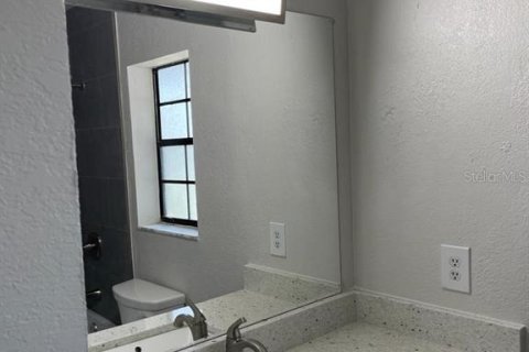 Condo in Orlando, Florida, 1 bedroom  № 1903158 - photo 17