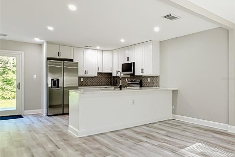Casa en venta en Belleview, Florida, 3 dormitorios, 89.93 m2 № 2224593 - foto 16
