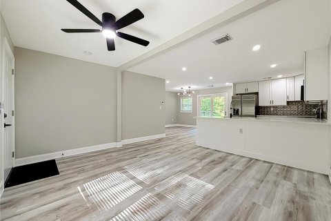 Casa en venta en Belleview, Florida, 3 dormitorios, 89.93 m2 № 2224593 - foto 13