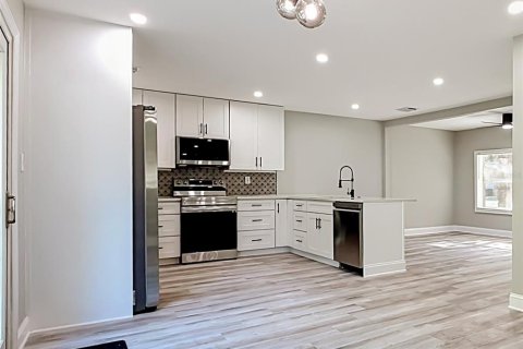 Casa en venta en Belleview, Florida, 3 dormitorios, 89.93 m2 № 2224593 - foto 18