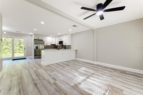 Casa en venta en Belleview, Florida, 3 dormitorios, 89.93 m2 № 2224593 - foto 12