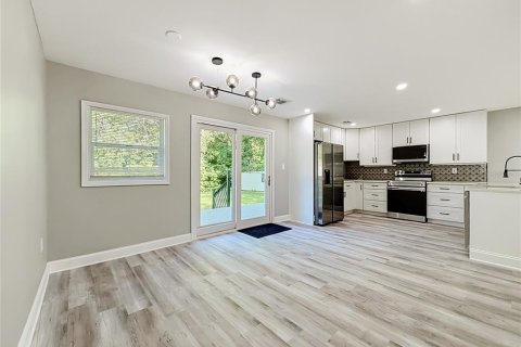 Casa en venta en Belleview, Florida, 3 dormitorios, 89.93 m2 № 2224593 - foto 19
