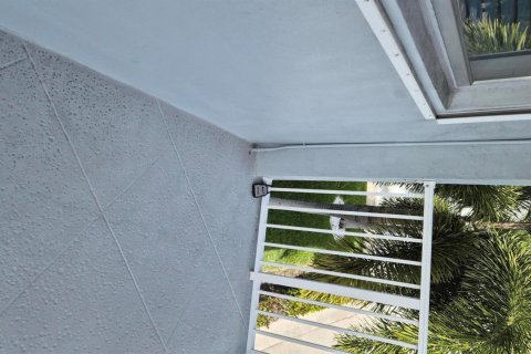 Condominio en venta en Fort Lauderdale, Florida, 1 dormitorio, 65.03 m2 № 2173473 - foto 27