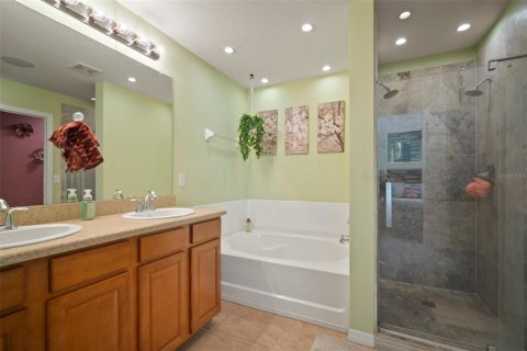 Casa en venta en Riverview, Florida, 4 dormitorios, 208.75 m2 № 1810256 - foto 23