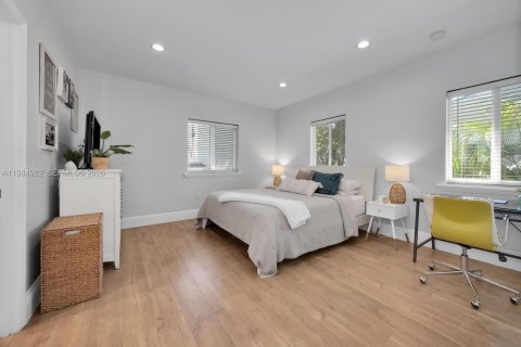 Купить таунхаус в Майами, Флорида 3 спальни, 157.38м2, № 2049658 - фото 10