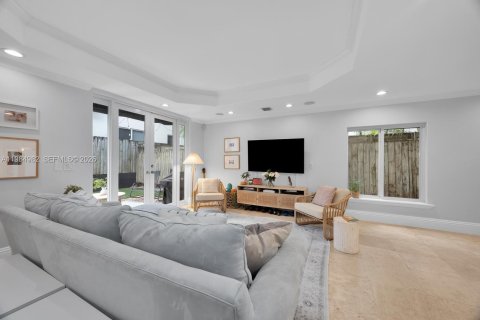 Купить таунхаус в Майами, Флорида 3 спальни, 157.38м2, № 2049658 - фото 7