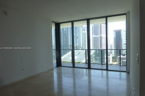 Condominio en alquiler en Miami, Florida, 2 dormitorios, 119.01 m2 № 2008000 - foto 6