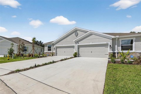 Villa ou maison à louer à Plant City, Floride: 3 chambres, 145.39 m2 № 2118241 - photo 3