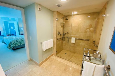 Hotel en venta en Fort Lauderdale, Florida, 1 dormitorio, 43.66 m2 № 2040221 - foto 13