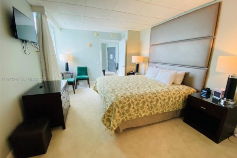 Hotel en venta en Fort Lauderdale, Florida, 1 dormitorio, 43.66 m2 № 2040221 - foto 27