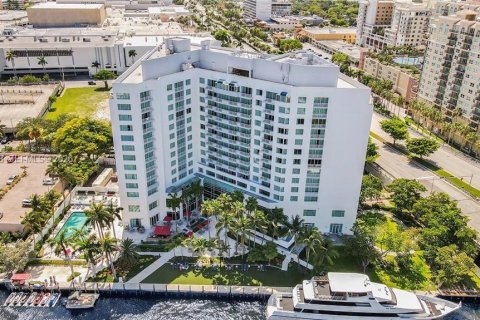 Hotel en Fort Lauderdale, Florida 1 dormitorio, 43.66 m2 № 2040221