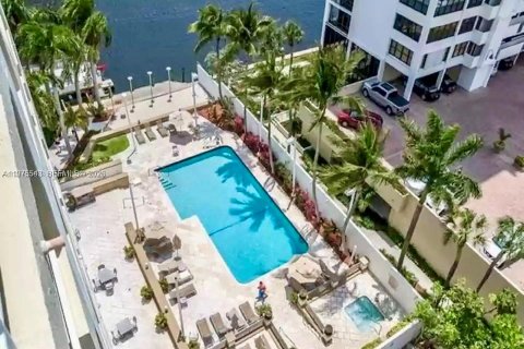 Hotel en venta en Fort Lauderdale, Florida, 1 dormitorio, 43.66 m2 № 2040221 - foto 6