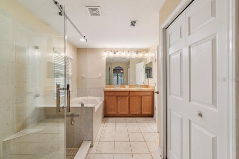 House in Riverview, Florida 3 bedrooms, 133.41 sq.m. № 2204767 - photo 10