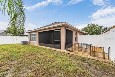 House in Riverview, Florida 3 bedrooms, 133.41 sq.m. № 2204767 - photo 24