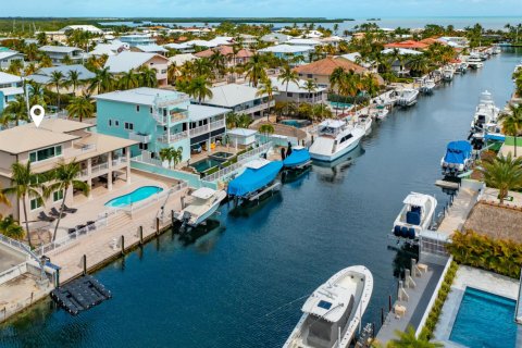 Casa en venta en Key Largo, Florida, 7 dormitorios, 374.58 m2 № 2274532 - foto 3