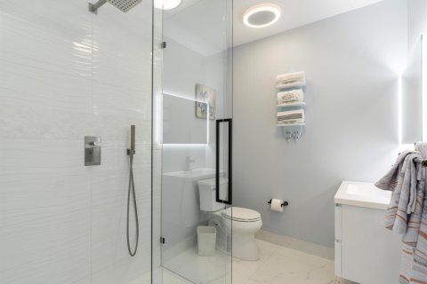 Casa en venta en Key Largo, Florida, 7 dormitorios, 374.58 m2 № 2274532 - foto 21
