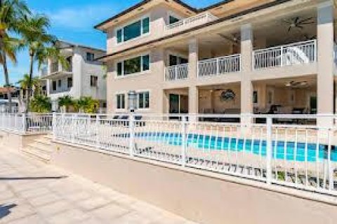 Casa en venta en Key Largo, Florida, 7 dormitorios, 374.58 m2 № 2274532 - foto 13