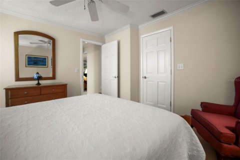 Купить виллу или дом в Сент-Питерсберг, Флорида 3 комнаты, 225.38м2, № 1916286 - фото 29