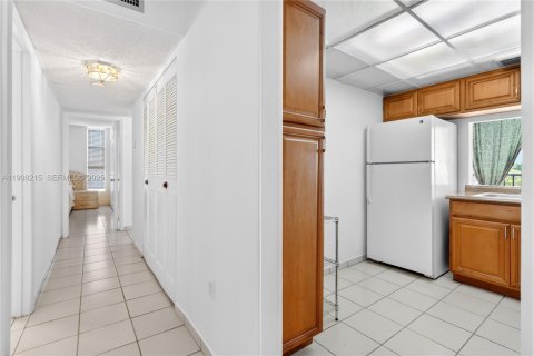 Condominio en venta en Miami, Florida, 3 dormitorios, 117.61 m2 № 1986119 - foto 8