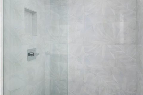 Condo in Clearwater, Florida, 2 bedrooms  № 2377892 - photo 16