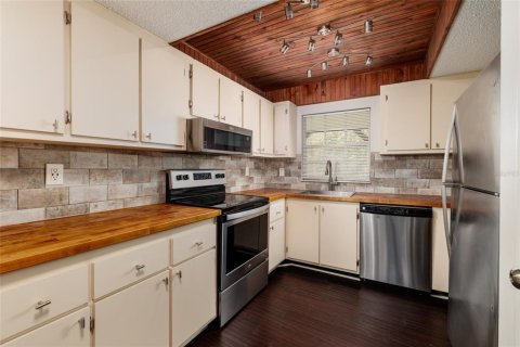 Condo in Clearwater, Florida, 2 bedrooms  № 2377892 - photo 8