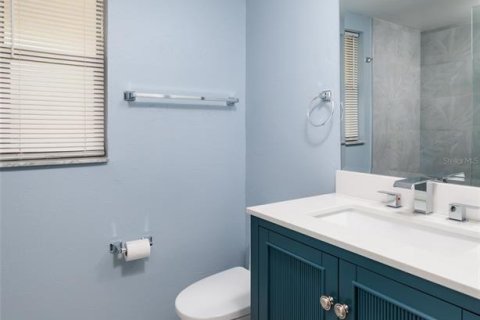 Condo in Clearwater, Florida, 2 bedrooms  № 2377892 - photo 15