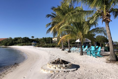 Condominio en alquiler en Hypoluxo, Florida, 2 dormitorios, 76.92 m2 № 1121037 - foto 1