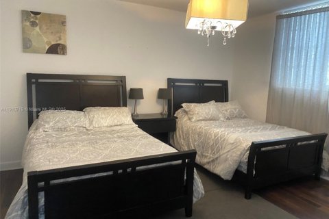 Copropriété à louer à Hollywood, Floride: 2 chambres, 107.12 m2 № 2155116 - photo 15