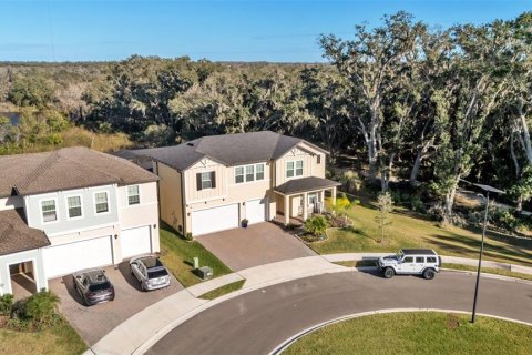 House in Riverview, Florida 5 bedrooms, 315.4 sq.m. № 2232975 - photo 6
