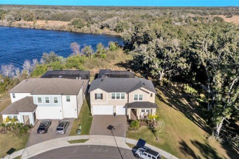 House in Riverview, Florida 5 bedrooms, 315.4 sq.m. № 2232975 - photo 9