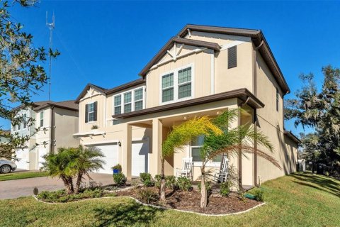House in Riverview, Florida 5 bedrooms, 315.4 sq.m. № 2232975 - photo 15