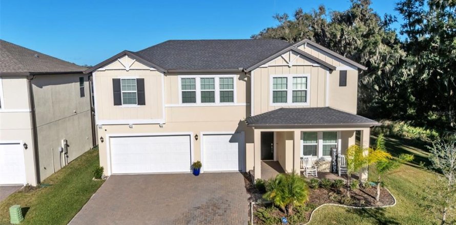 House in Riverview, Florida 5 bedrooms, 315.4 sq.m. № 2232975