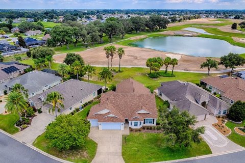 House in The Villages, Florida 4 bedrooms, 190.73 sq.m. № 2324930