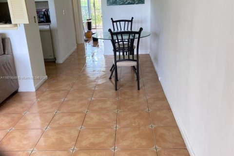 Condominio en alquiler en Boca Raton, Florida, 1 dormitorio, 54.35 m2 № 1978160 - foto 10