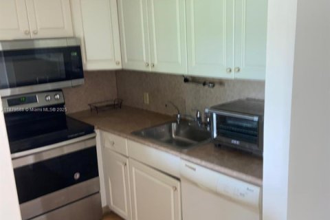 Condominio en alquiler en Boca Raton, Florida, 1 dormitorio, 54.35 m2 № 1978160 - foto 2