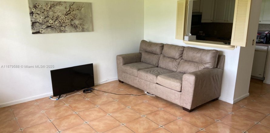 Condominio en Boca Raton, Florida, 1 dormitorio  № 1978160