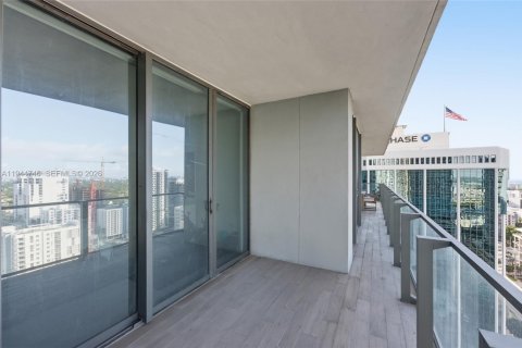 Copropriété à vendre à Miami, Floride: 3 chambres, 155.7 m2 № 2008513 - photo 28