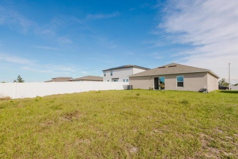Villa ou maison à vendre à Haines City, Floride: 4 chambres, 166.39 m2 № 2143322 - photo 5