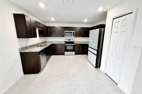 Villa ou maison à vendre à Haines City, Floride: 4 chambres, 166.39 m2 № 2143322 - photo 14