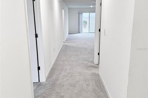 Villa ou maison à vendre à Haines City, Floride: 4 chambres, 166.39 m2 № 2143322 - photo 8