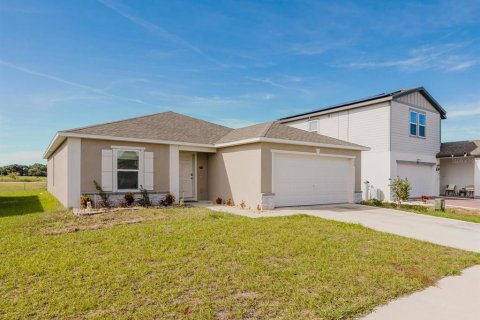 Villa ou maison à vendre à Haines City, Floride: 4 chambres, 166.39 m2 № 2143322 - photo 2