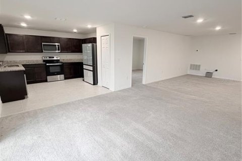 Villa ou maison à vendre à Haines City, Floride: 4 chambres, 166.39 m2 № 2143322 - photo 15