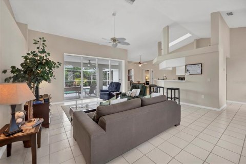 Villa ou maison à vendre à Rotonda, Floride: 3 chambres, 180.51 m2 № 1827367 - photo 5