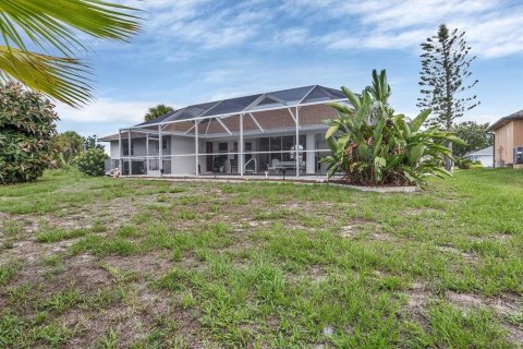 Villa ou maison à vendre à Rotonda, Floride: 3 chambres, 180.51 m2 № 1827367 - photo 25