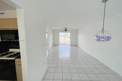 Appartement à louer à Miami Beach, Floride: 1 chambre, 61.13 m2 № 2044369 - photo 13